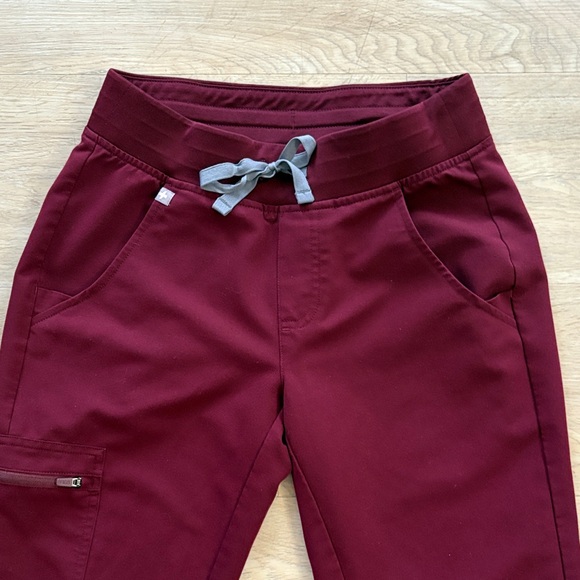 Figs Women’s Burgundy Jogger Scrub Pants - Picture 2 of 5